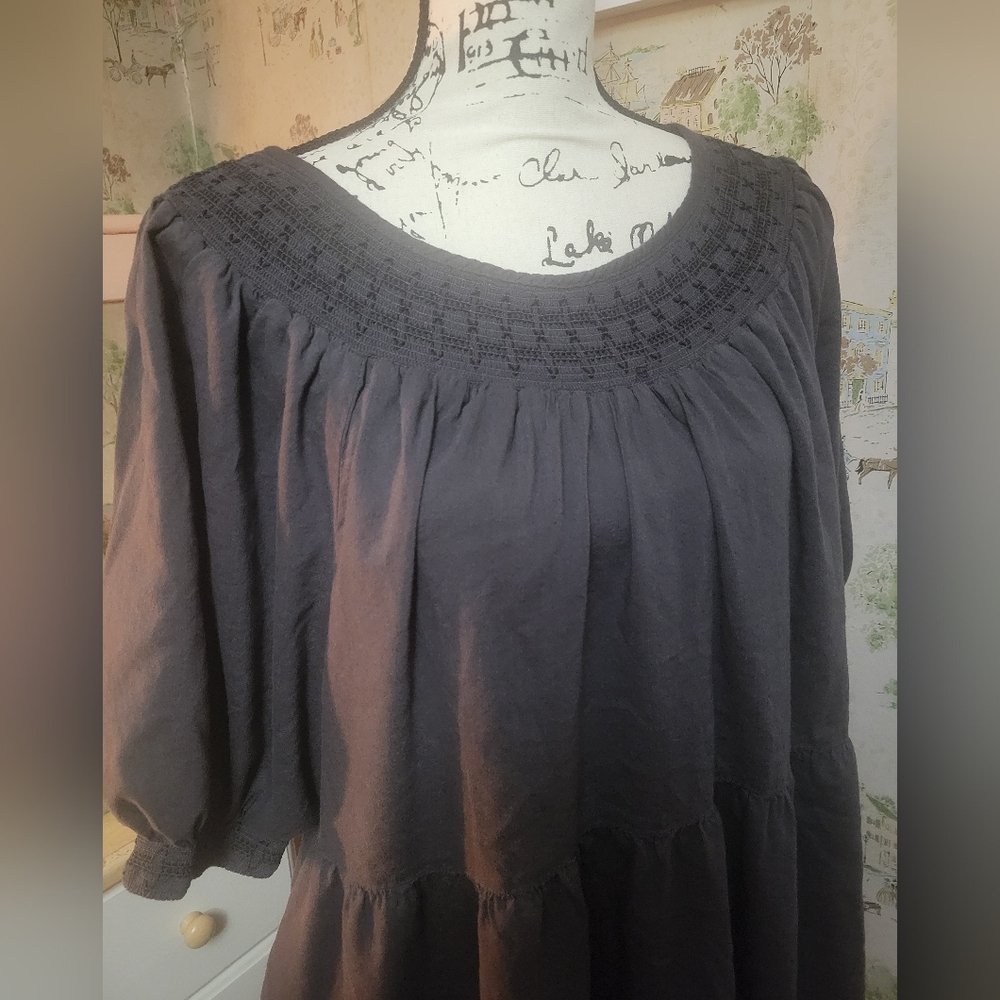 OLD NAVY Dress - Picture 2 of 5